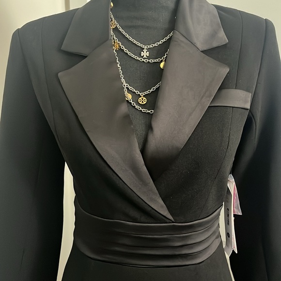 AQUA RILEY BLACK BLAZER TUXEDO DRESS SZ XS - Picture 3 of 7